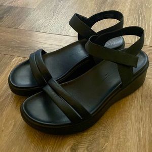 ECCO Luxe Wedge Sandal